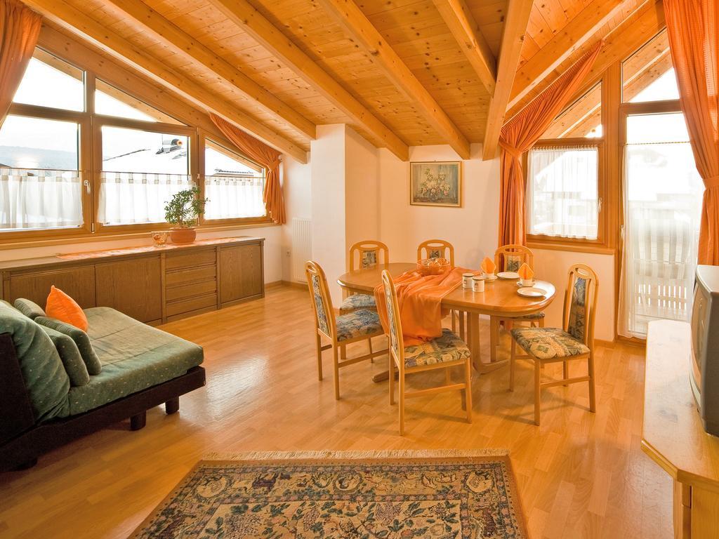 Appartements Erika Pfalzen Buitenkant foto